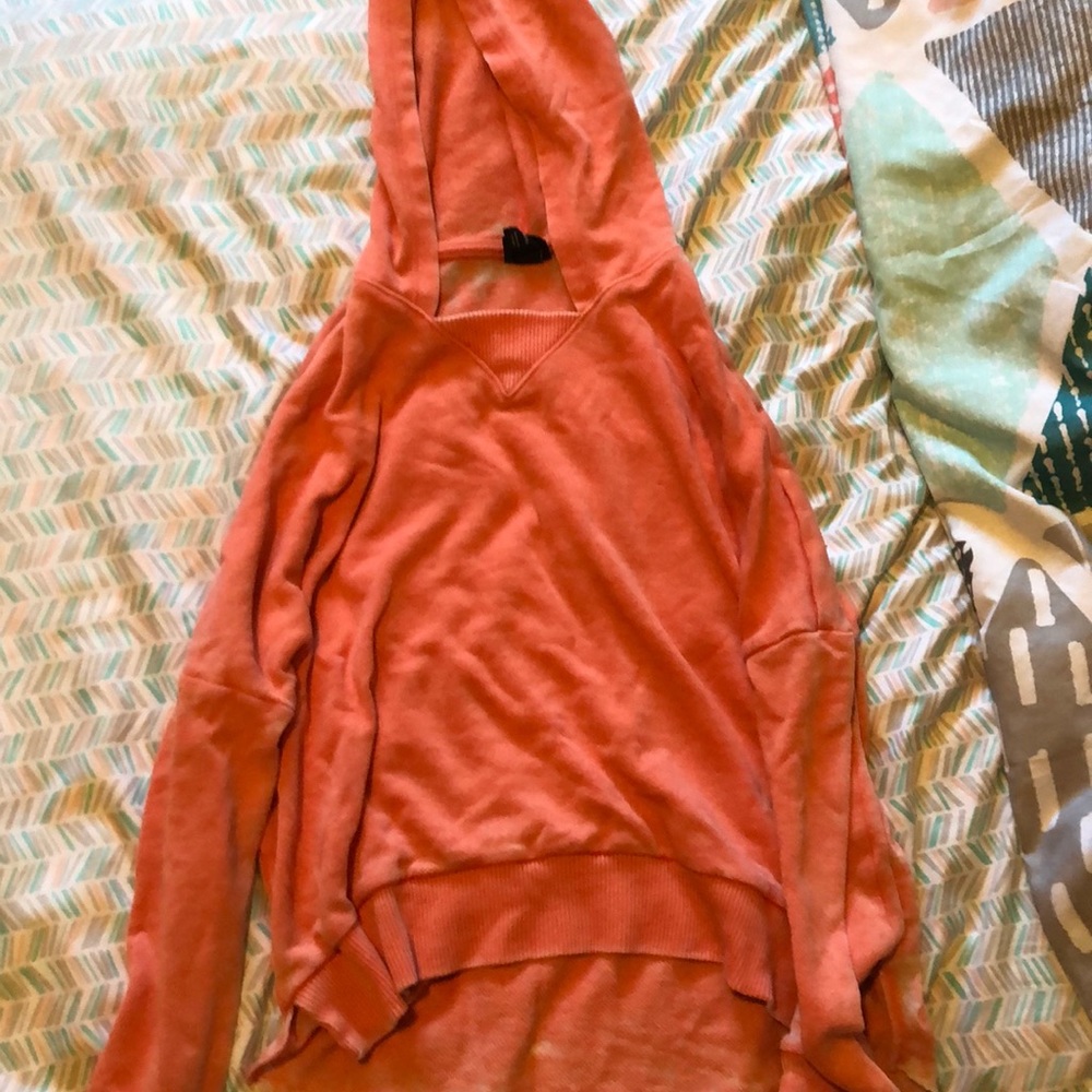 Cropped coral hoodie